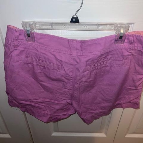 Lily Pulitzer Orchid Short - Picture 2 of 2